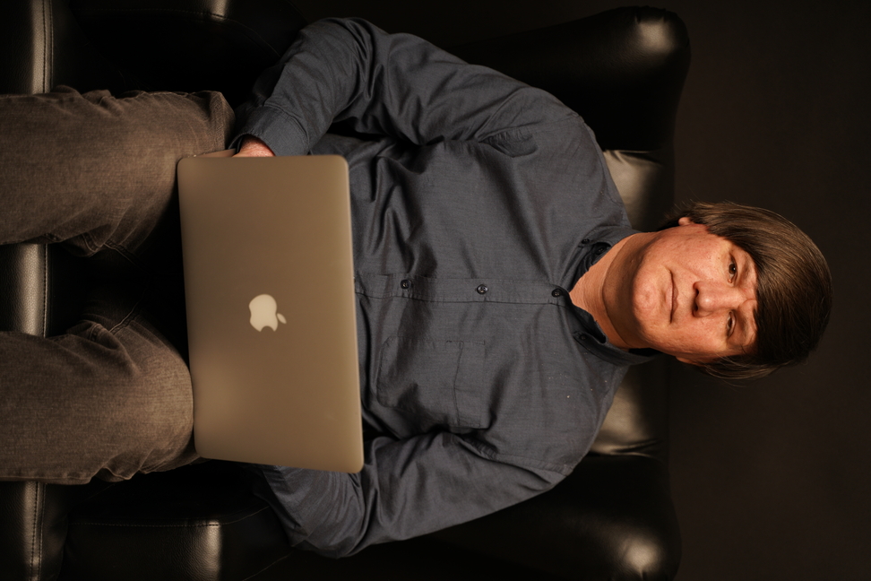 Сергей Попов &ndash; оператор склада