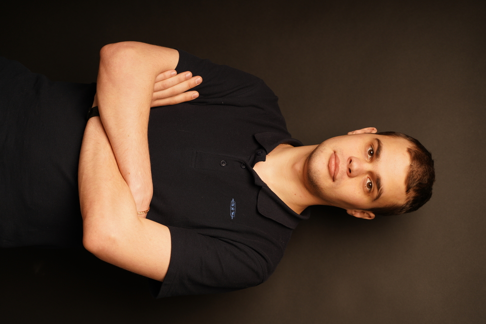 Денис Зимин &ndash; менеджер по продажам